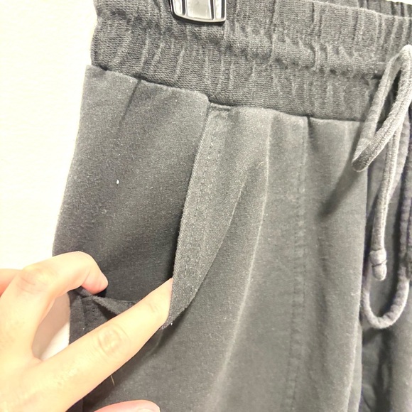 Free People Movement Black Jogger Sweatpants Drawstring Athleisure Active Lounge - Picture 3 of 10